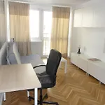 Centre Near