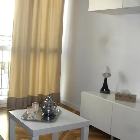 Wroclaw University Apartment アパート *